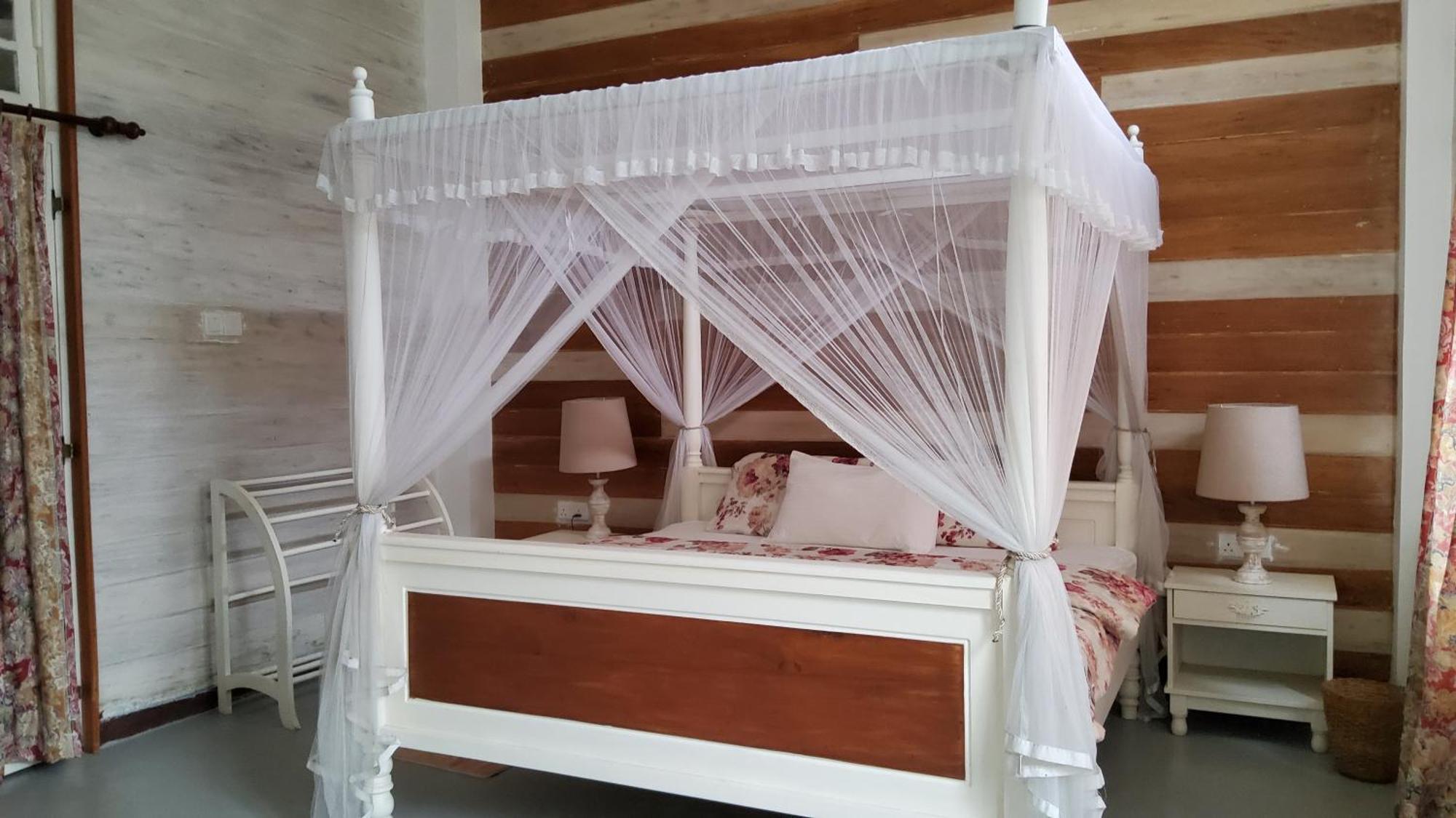 Walauwa On The Hill Hotel ฮัตตอน ภายนอก รูปภาพ