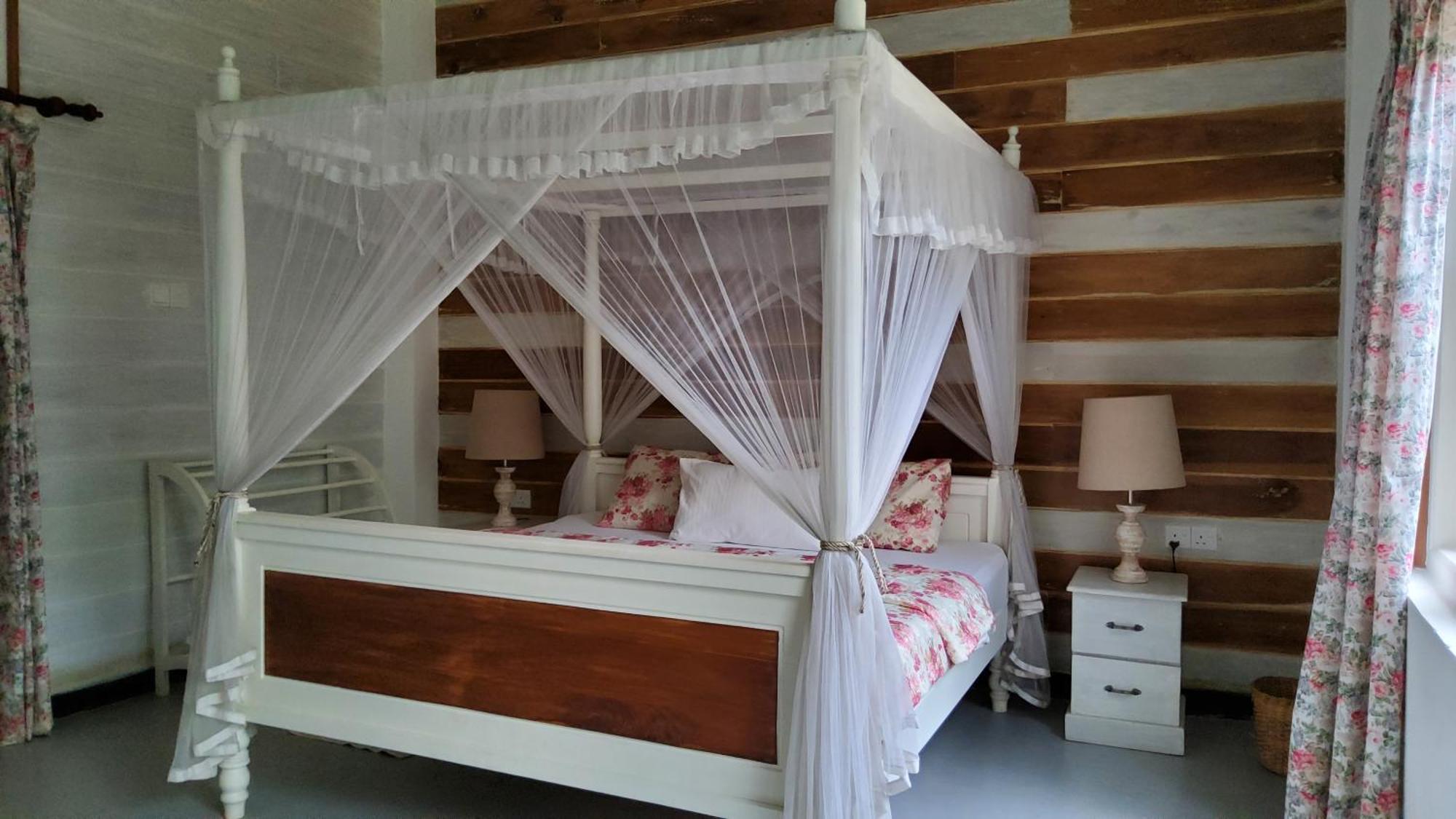 Walauwa On The Hill Hotel ฮัตตอน ภายนอก รูปภาพ