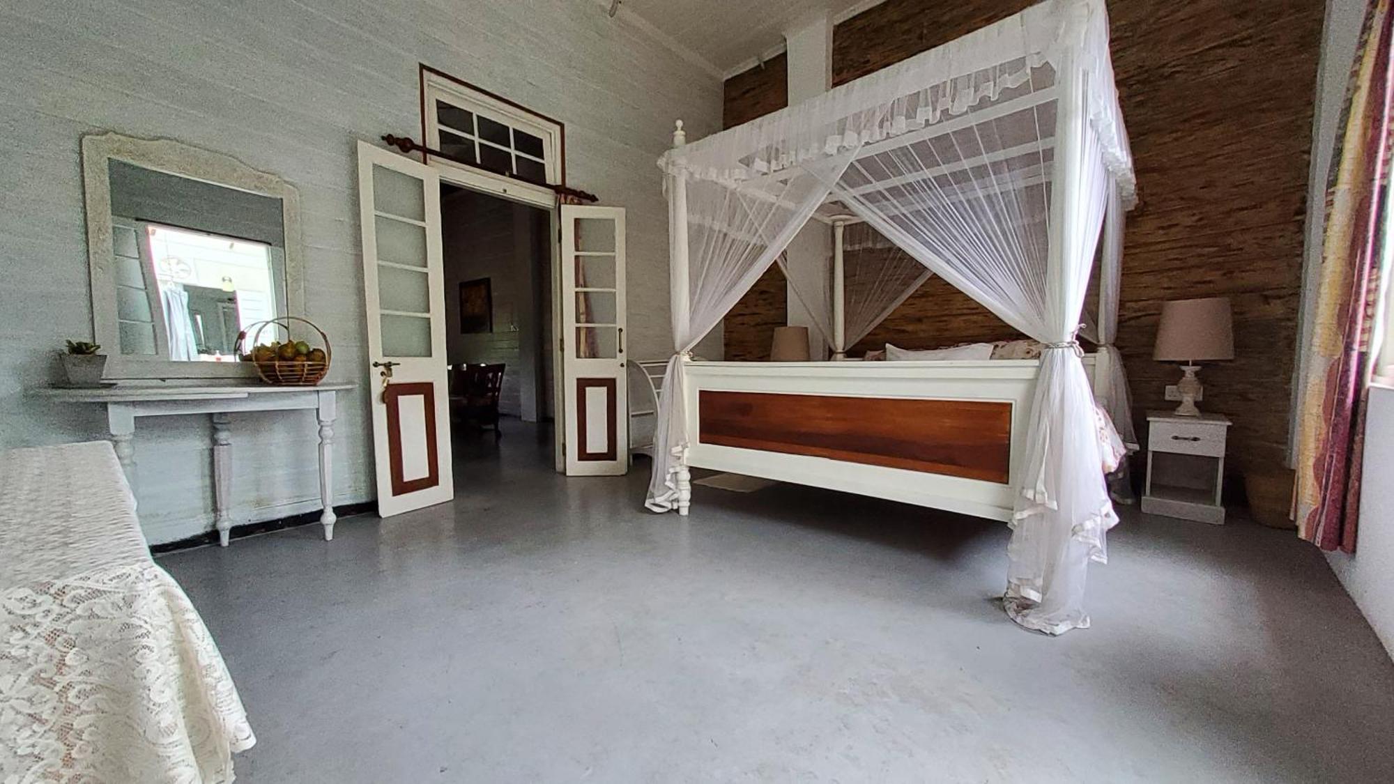 Walauwa On The Hill Hotel ฮัตตอน ภายนอก รูปภาพ