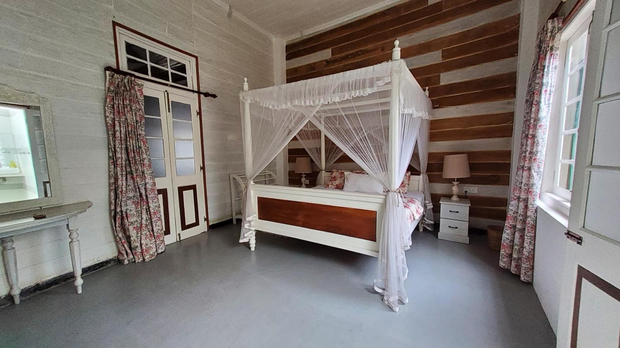 Walauwa On The Hill Hotel ฮัตตอน ภายนอก รูปภาพ